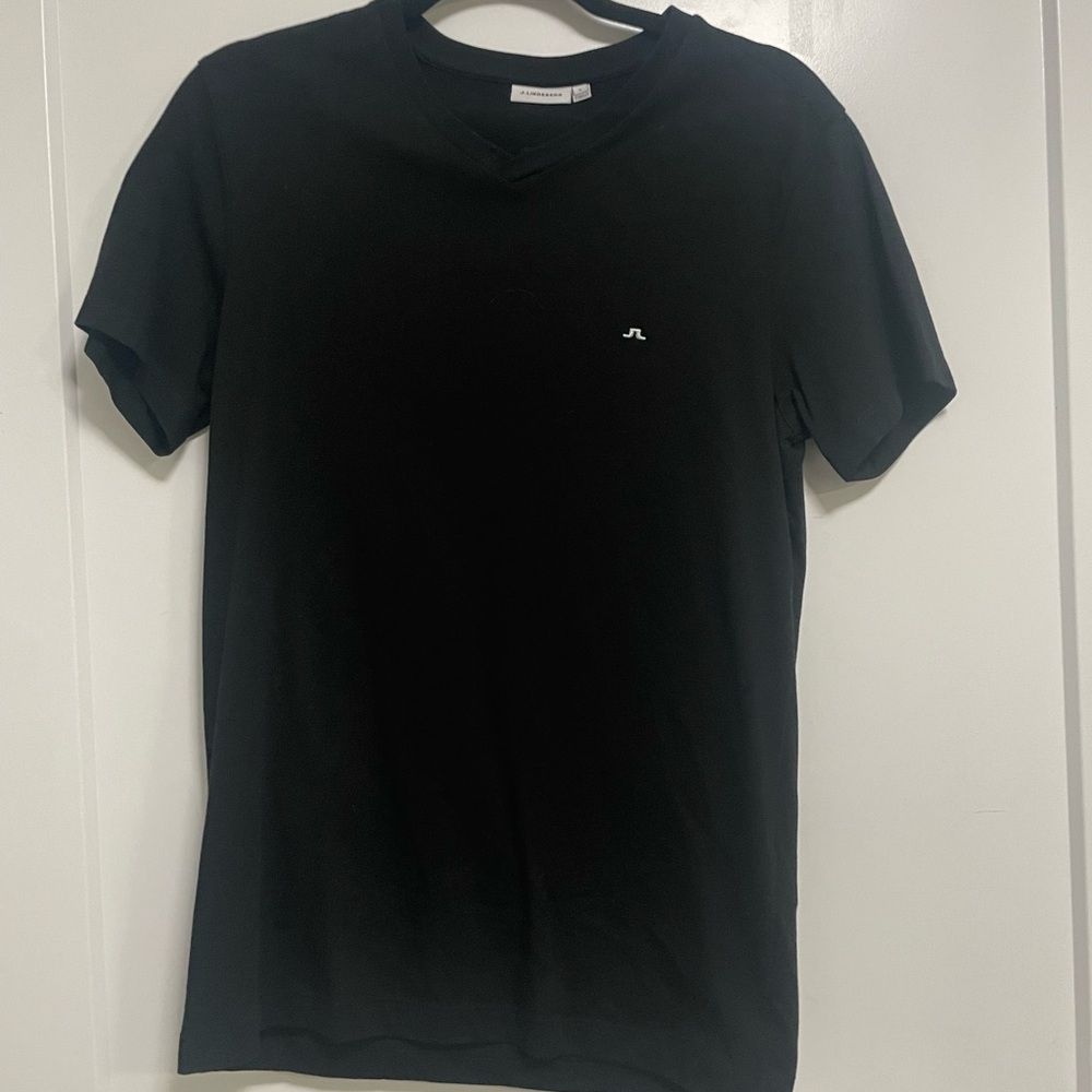 J. Lindenberg V-Neck